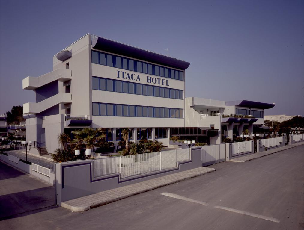 בארלטה Itaca Hotel מראה חיצוני תמונה